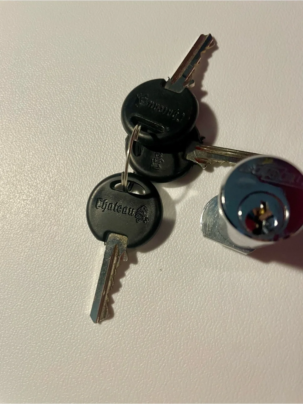 Chateau Short Bezel Cylinder Storage Unit Lock w/ 3 Keys 1.5
